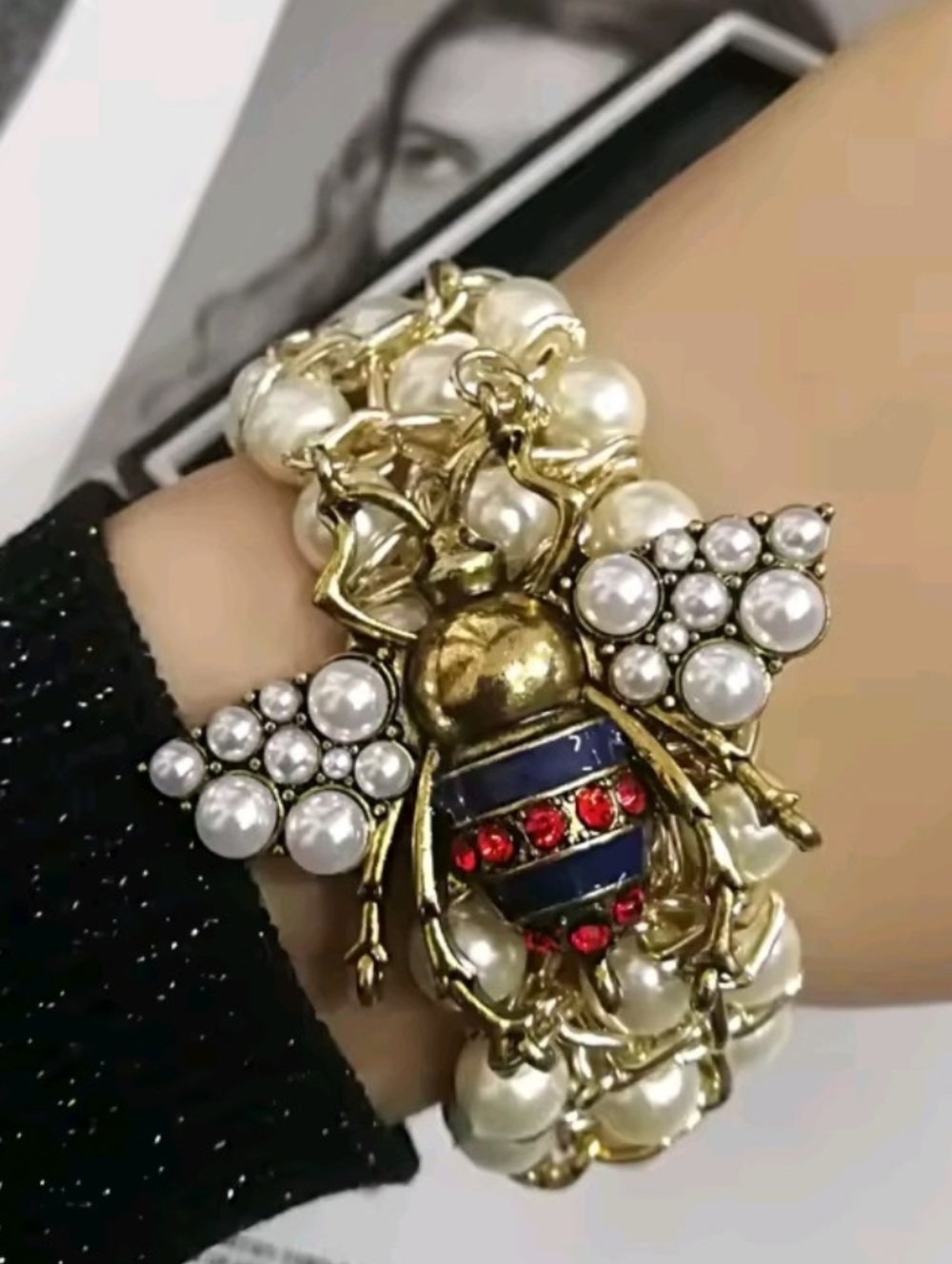 Gold and White Pearl Link Bracelet